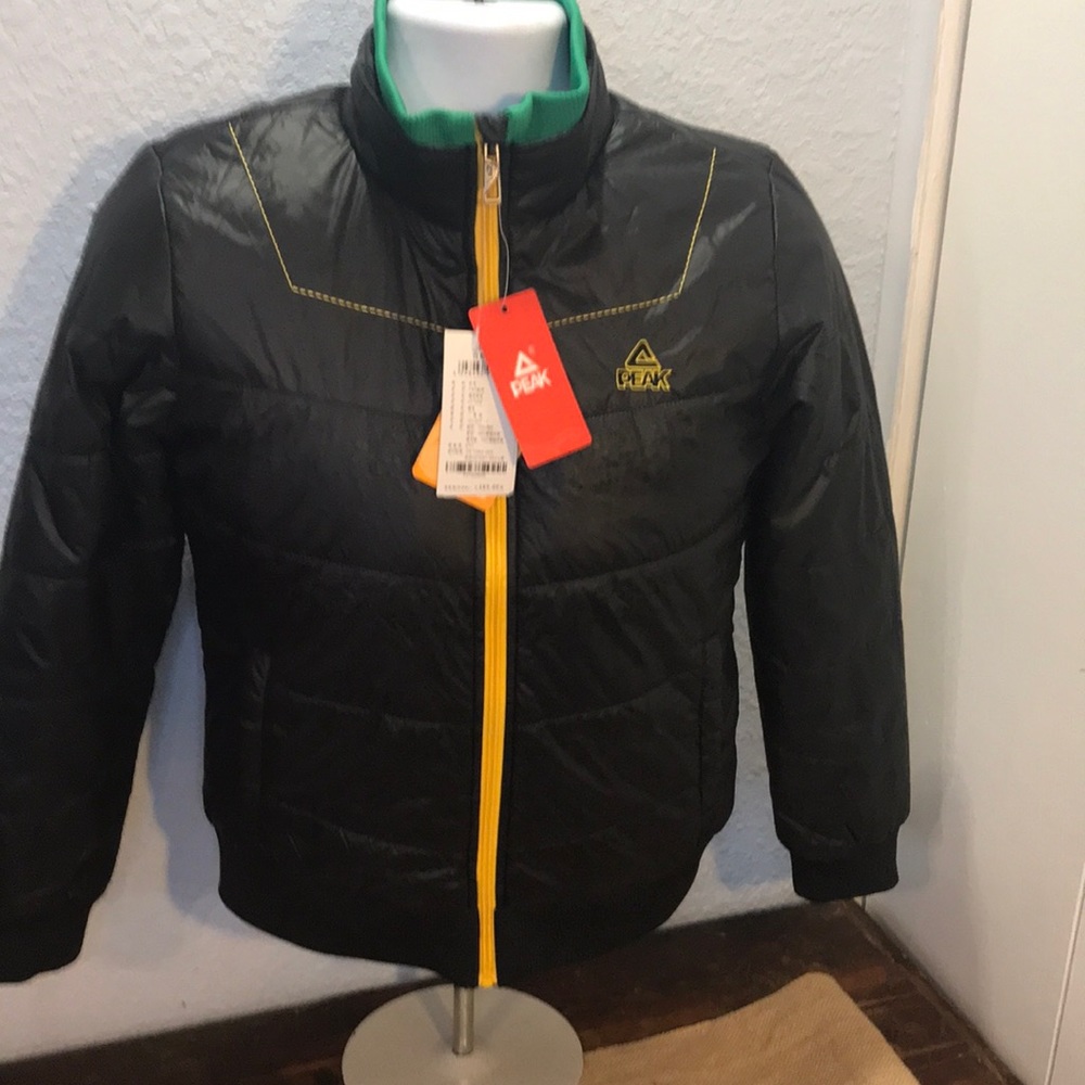 NWT Peak FIBA Asia we are basketball jacket